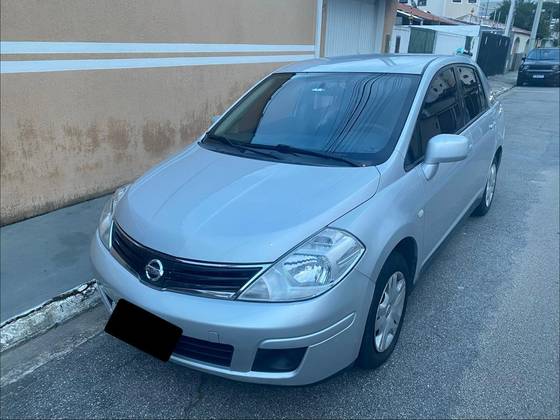 NISSAN TIIDA 1.8 SEDAN 16V FLEX 4P MANUAL NISSAN TIIDA 1.8 SEDAN 16V FLEX 4P MANUAL